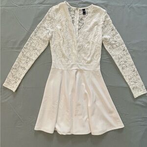 Windsor white lace pleated dress women’s size small